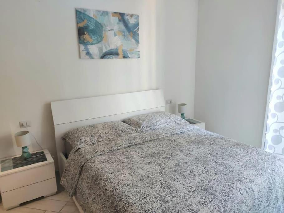 Ampio Bilocale In Zona Porta Vittoria / Corso Lodi Apartamento Milão Exterior foto